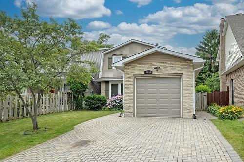 2450 Malcolm Crescent, Burlington, ON - Outdoor