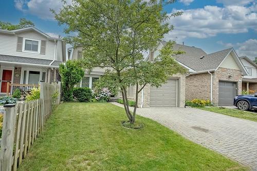 2450 Malcolm Crescent, Burlington, ON - Outdoor With Deck Patio Veranda