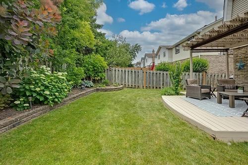 2450 Malcolm Crescent, Burlington, ON - Outdoor