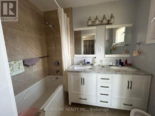 Upper - 7 Adamede Crescent, Toronto (Bayview Woods-Steeles), ON - Indoor Photo Showing Bathroom