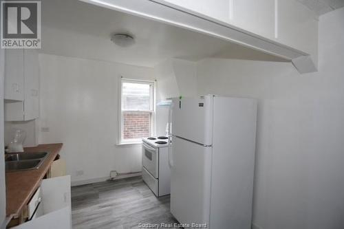 432 Montague Avenue, Sudbury, ON - Indoor Photo Showing Kitchen With Double Sink