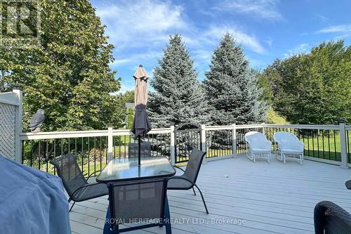 9 Heatherlea Drive, Clarington, ON 