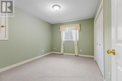 32 Symphony Court, Central Elgin, ON - Indoor Photo Showing Bathroom