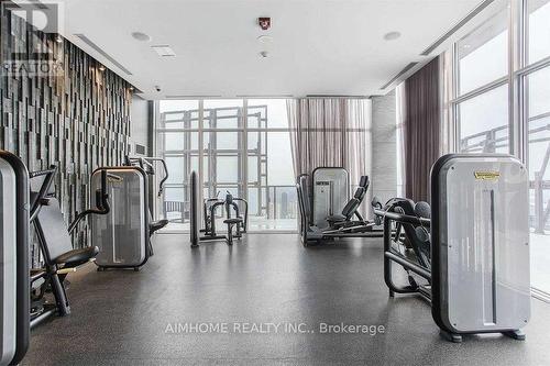 4704 - 1080 Bay Street W, Toronto (Bay Street Corridor), ON - Indoor Photo Showing Gym Room