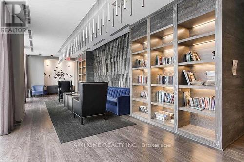 4704 - 1080 Bay Street W, Toronto (Bay Street Corridor), ON - Indoor