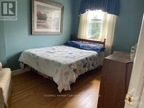 22 Casselman Street, South Dundas, ON - Indoor Photo Showing Bedroom