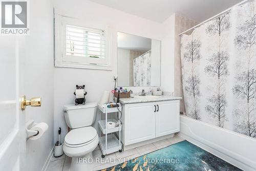 66 Skylark Drive, Vaughan, ON - Indoor Photo Showing Bathroom