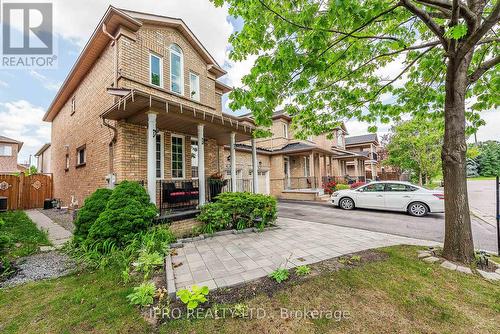 66 Skylark Drive, Vaughan, ON - Outdoor With Facade