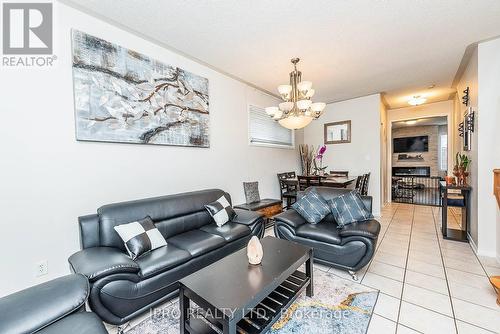 66 Skylark Drive, Vaughan, ON - Indoor Photo Showing Living Room