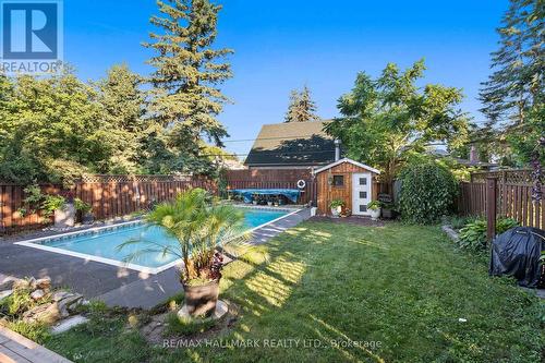 439 Madison Avenue, Oshawa (Mclaughlin), ON - Outdoor With In Ground Pool