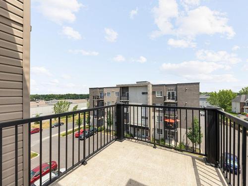 Balcony - D-04-150 Rue De La Maçonnerie, Châteauguay, QC - Outdoor With Exterior