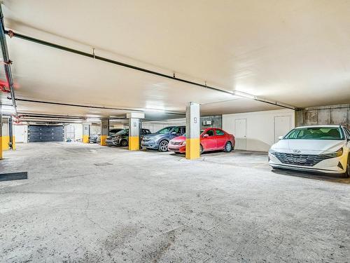 Parking - D-04-150 Rue De La Maçonnerie, Châteauguay, QC - Indoor Photo Showing Garage