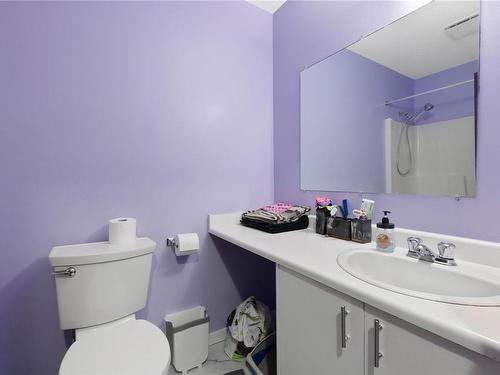 412-3185 Barons Rd, Nanaimo, BC - Indoor Photo Showing Bathroom