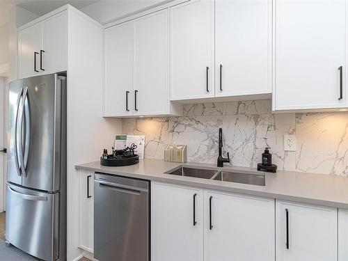 415-1361 Goldstream Ave, Langford, BC - Indoor Photo Showing Kitchen With Double Sink