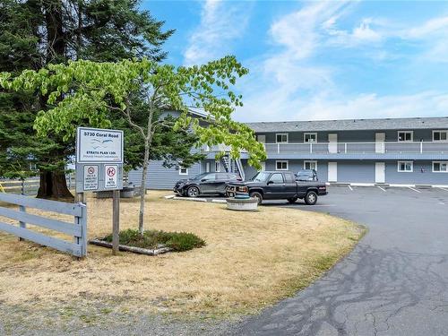 11-5730 Coral Rd, Courtenay, BC - Outdoor