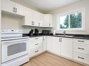 11-5730 Coral Rd, Courtenay, BC  - Indoor Photo Showing Kitchen 