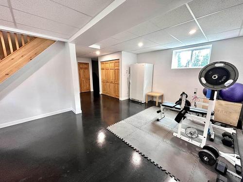 10810 John St Road, Murillo, ON - Indoor Photo Showing Gym Room