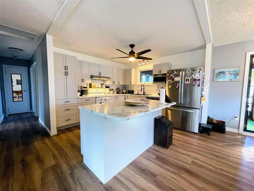 3 Wildwood Trail, Marathon, ON - Indoor Photo Showing Kitchen