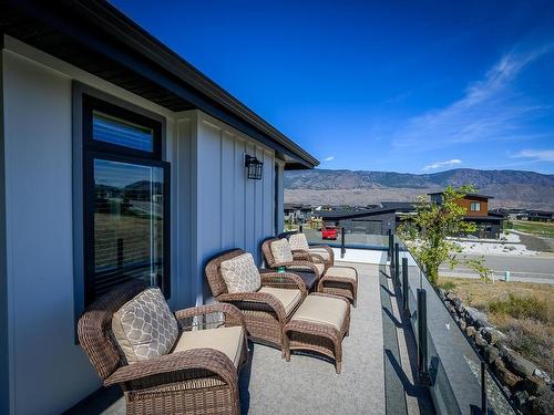 135 Cavesson Way, Kamloops, BC - Outdoor With Deck Patio Veranda