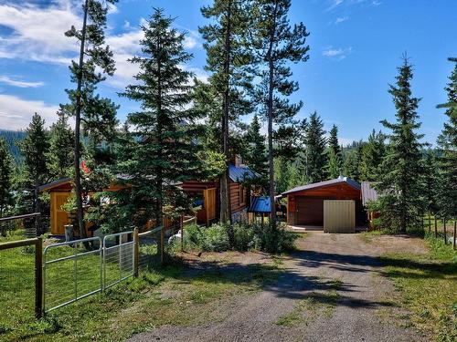 4761 Atwater Road, Logan Lake, BC - Outdoor