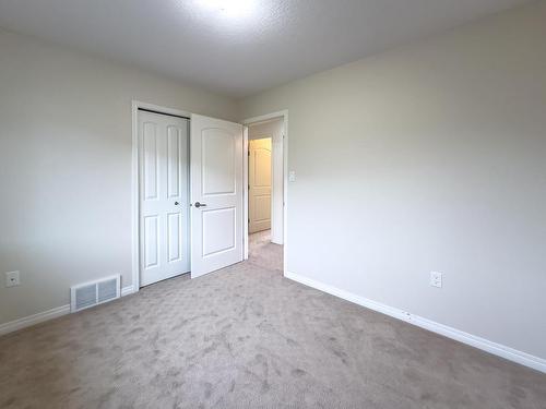 2454 Sunset Drive, Kamloops, BC - Indoor Photo Showing Other Room