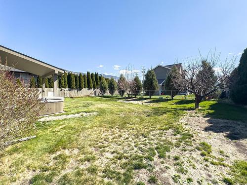 2454 Sunset Drive, Kamloops, BC - Outdoor