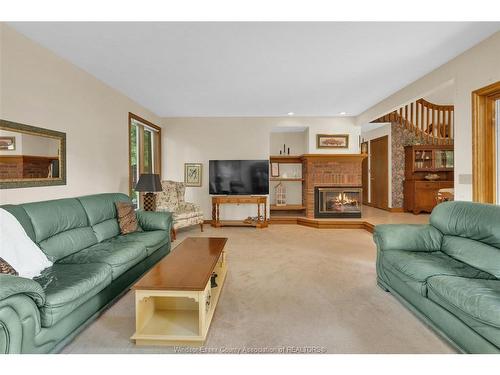 21035 Pier Road, Wheatley, ON 