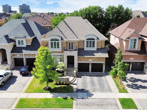 2238 Lyndhurst Dr, Oakville, ON - Outdoor With Facade