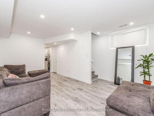 627 Wild Rye St, Waterloo, ON - Indoor Photo Showing Living Room