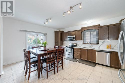 72 Hinrichs Crescent, Cambridge, ON - Indoor