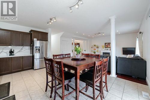 72 Hinrichs Crescent, Cambridge, ON - Indoor Photo Showing Dining Room