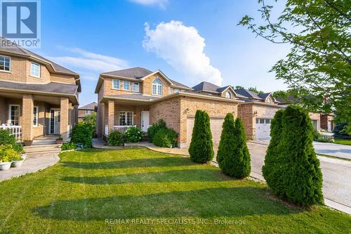 72 Hinrichs Crescent, Cambridge, ON - Outdoor With Facade