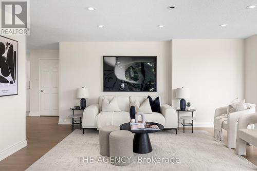 101 - 1155 Bough Beeches Boulevard, Mississauga (Rathwood), ON - Indoor Photo Showing Living Room