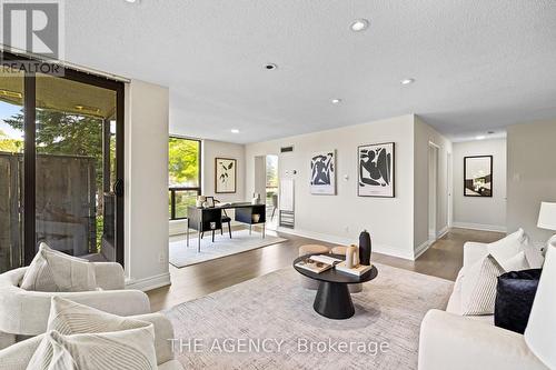 101 - 1155 Bough Beeches Boulevard, Mississauga (Rathwood), ON - Indoor Photo Showing Living Room