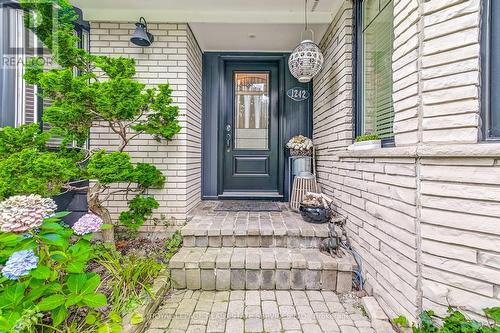 1242 Kensington Park Road, Oakville, ON - Outdoor