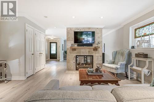 1242 Kensington Park Road, Oakville (Iroquois Ridge South), ON - Indoor Photo Showing Living Room With Fireplace