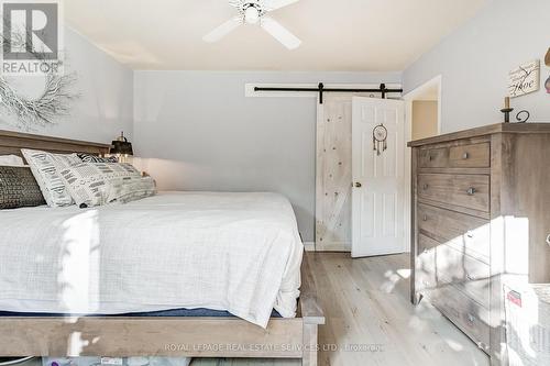 1242 Kensington Park Road, Oakville (Iroquois Ridge South), ON - Indoor Photo Showing Bedroom