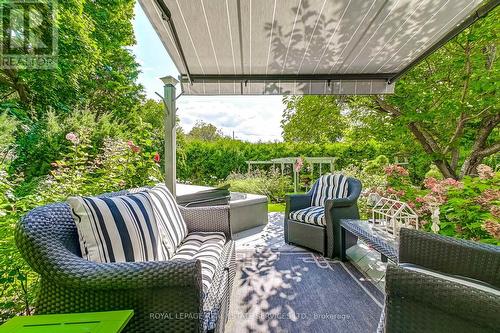 1242 Kensington Park Road, Oakville (Iroquois Ridge South), ON - Outdoor With Deck Patio Veranda