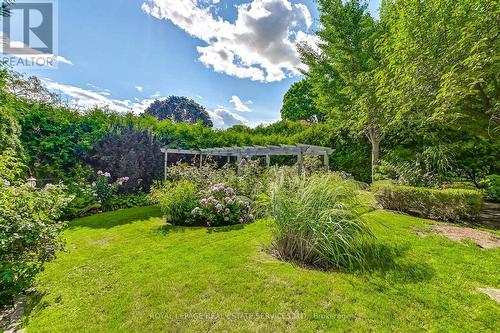 1242 Kensington Park Road, Oakville (Iroquois Ridge South), ON - Outdoor