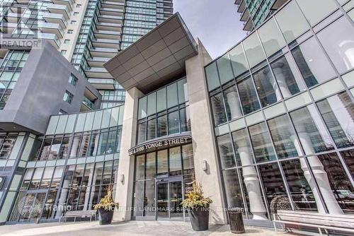 2906 - 5168 Yonge Street, Toronto, ON - Outdoor