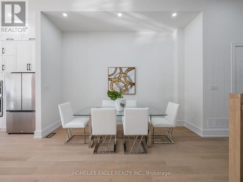 48 Atlee Avenue, Toronto (Birchcliffe-Cliffside), ON - Indoor Photo Showing Dining Room