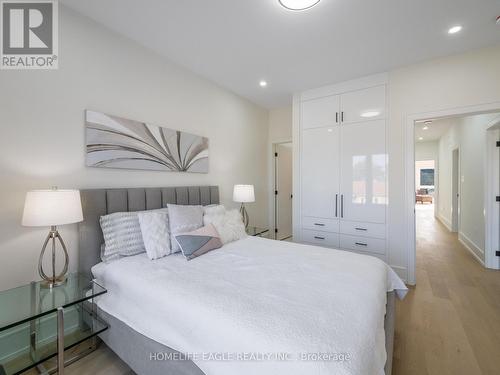 48 Atlee Avenue, Toronto (Birchcliffe-Cliffside), ON - Indoor Photo Showing Bedroom