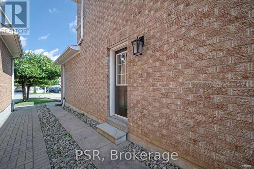 Lower - 1 Queen Isabella Crescent, Vaughan, ON - Outdoor With Exterior