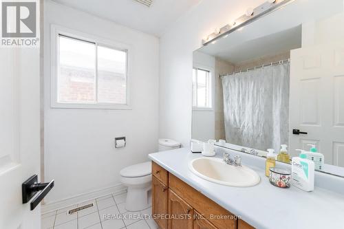 2582 Ambercroft Trail, Mississauga (Central Erin Mills), ON - Indoor Photo Showing Bathroom