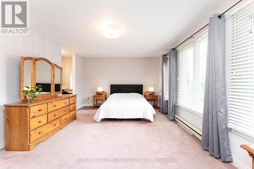 2582 Ambercroft Trail, Mississauga (Central Erin Mills), ON - Indoor Photo Showing Bedroom