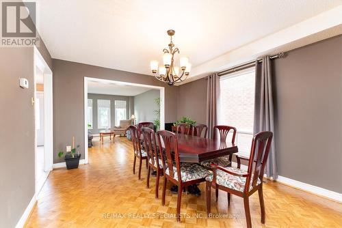 2582 Ambercroft Trail, Mississauga (Central Erin Mills), ON - Indoor Photo Showing Dining Room