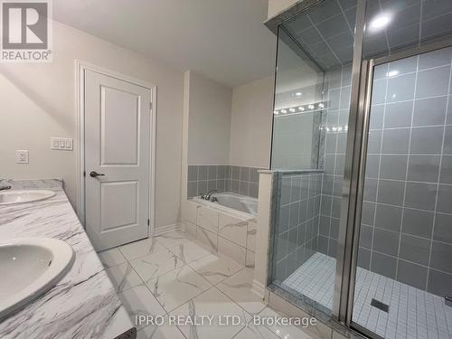 14 Ludlow Drive, Barrie, ON - Indoor Photo Showing Bathroom