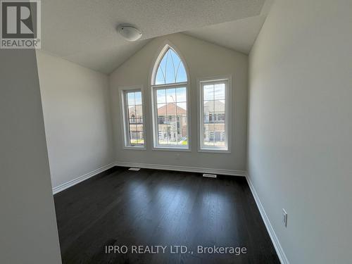 14 Ludlow Drive, Barrie, ON - Indoor Photo Showing Other Room