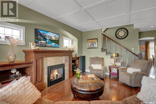 4824 Mccombie Crescent, Regina, SK - Indoor Photo Showing Living Room With Fireplace