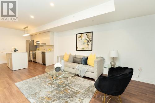 305 - 408 Browns Line, Toronto (Alderwood), ON - Indoor Photo Showing Living Room